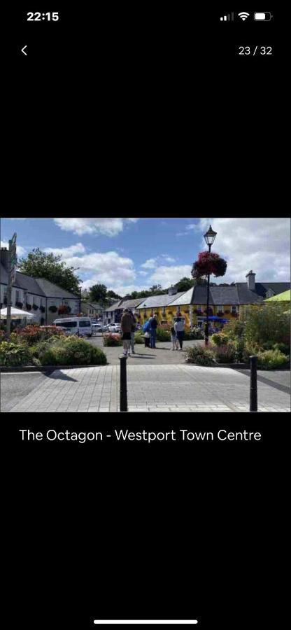 Notting Hill West In The Heart Of Westport Town Villa Eksteriør bilde